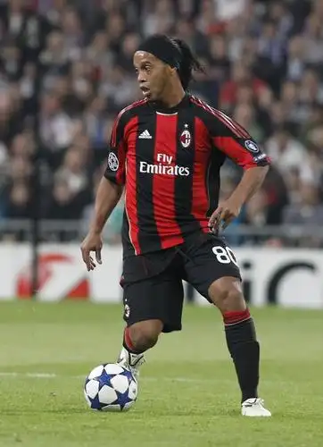 勞塔羅不论 勞塔羅不论