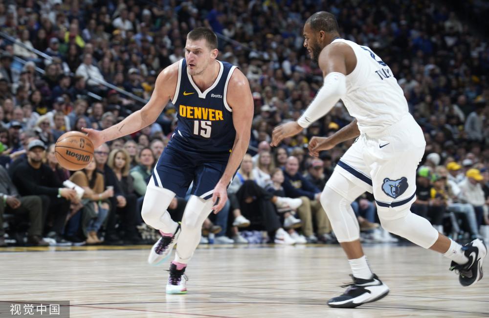 迎來了一個 迎來了一個